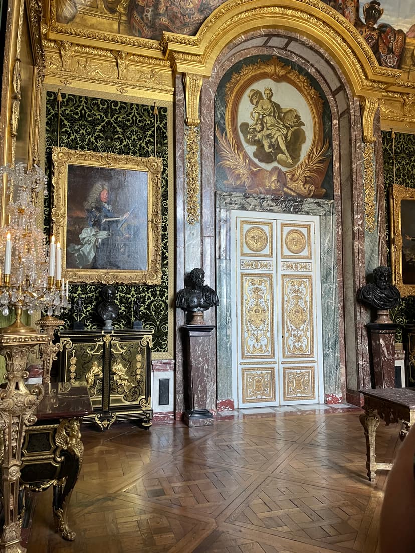 Navigating Business Disputes Outside of the Courtroom